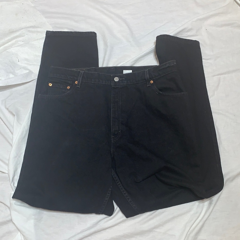Woman’s Levi’s Style 550